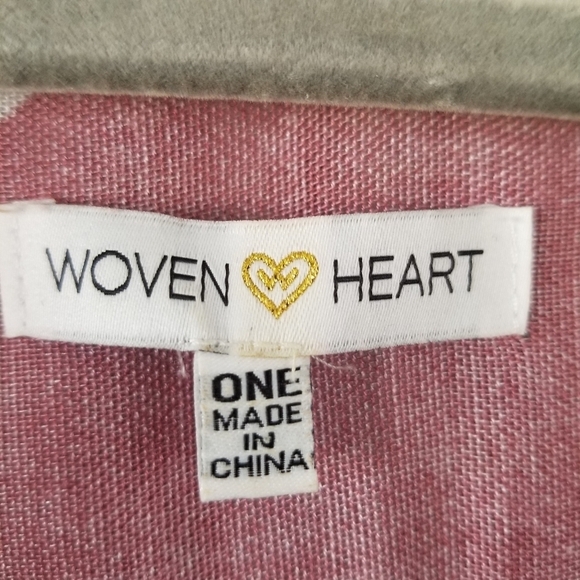 Woven Heart | Cardigan Sweater - Picture 3 of 6